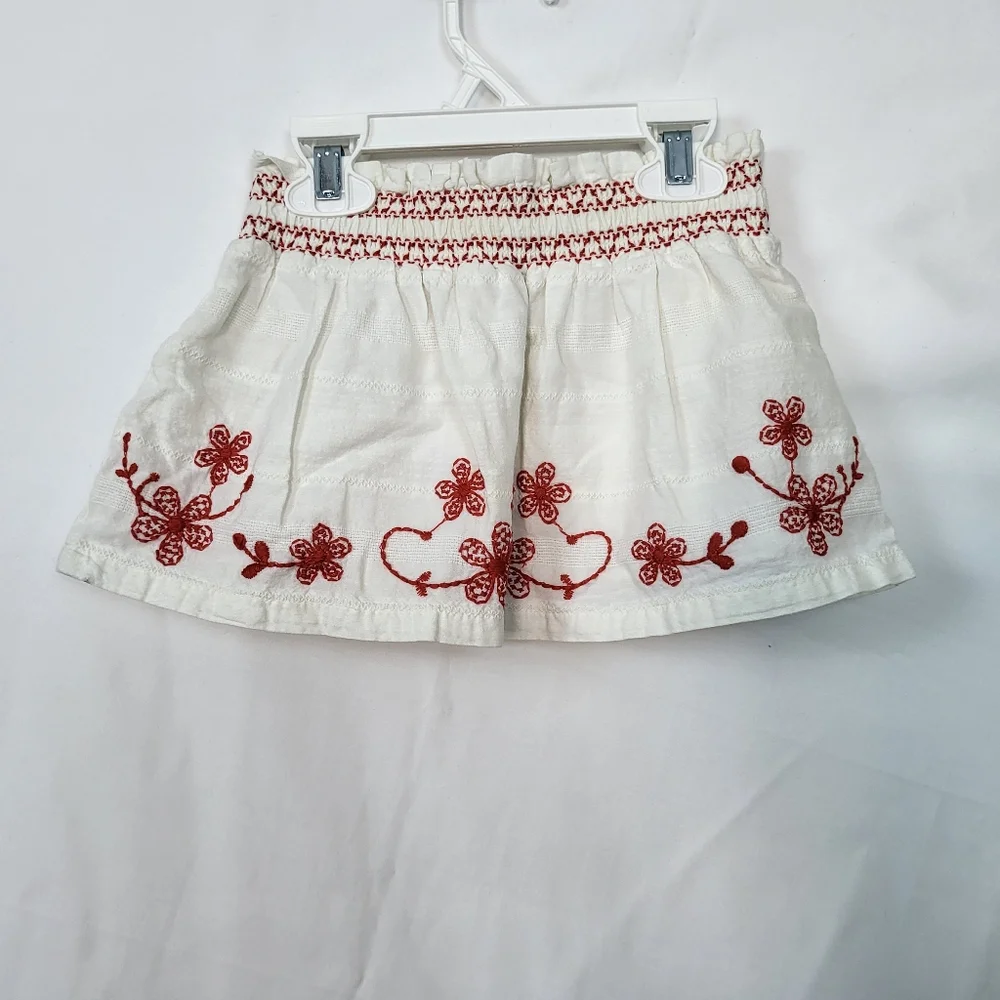 Baby Gap Toddler Girl White Red Floral Embroidered‎ Boho Skirt 12-18 Mo Vintage